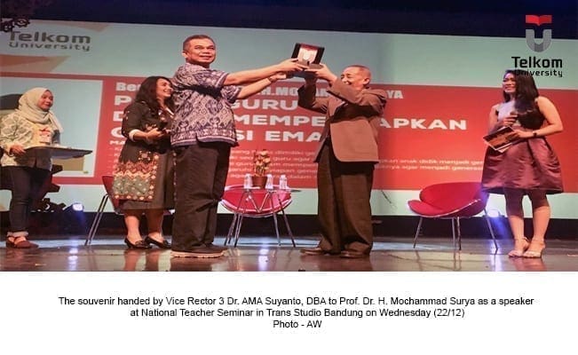 221216 Revolusi Mental Guru Penting untuk Siapkan1 Generasi Emas