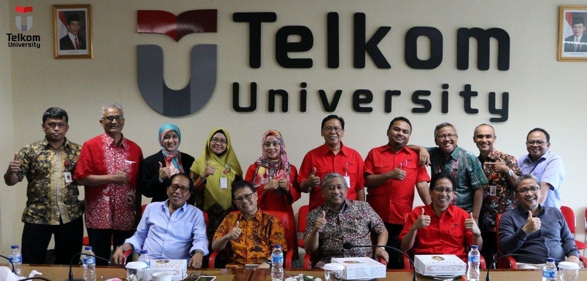 28 Advisory board Telkom university