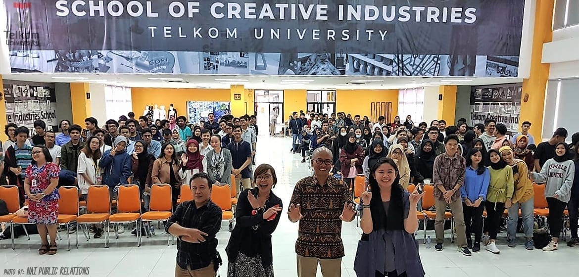 15 Ratusan Mahasiswa Hadiri Seminar Tentang Creativepreneur 1