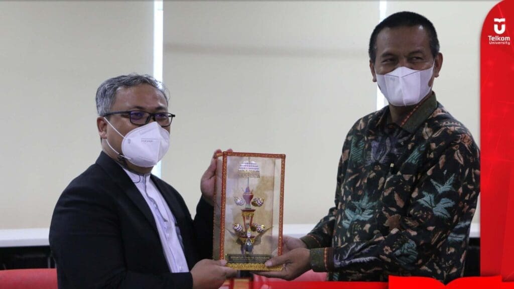 Kerjasama Tel U dan Pemkot Pariaman