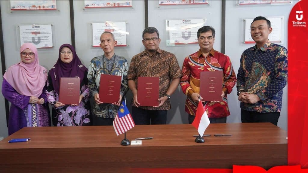 Tel U dan UITM