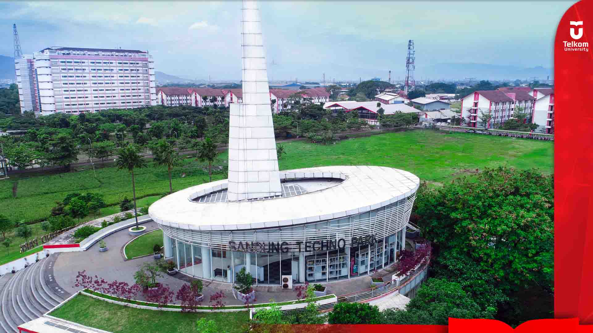 pts nomer satu versi webometrics
