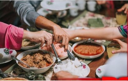 7 Tradisi yang Sering Dilakukan di Hari Raya Lebaran 