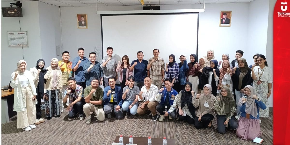Pahami Tantangan Komunikasi di Dunia Bisnis dari SVP Marketing JNE Express dalam Kuliah Umum Magister Ilmu Komunikasi Tel U