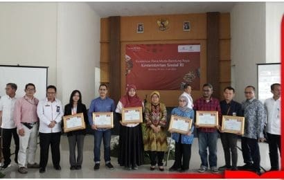 Menteri Sosial Berikan Penghargaan Kepada Dosen Tel-U Terkait Pembelajaran di Luar Program Studi, Implementasi Merdeka Belajar