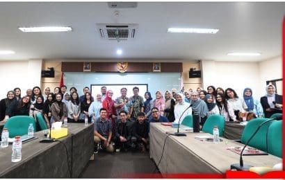 Magister Ilmu Komunikasi Tel U Gelar Kuliah Bersama Sekda Jabar Soroti Peran Mahasiswa untuk Dukung Indonesia Emas 2045