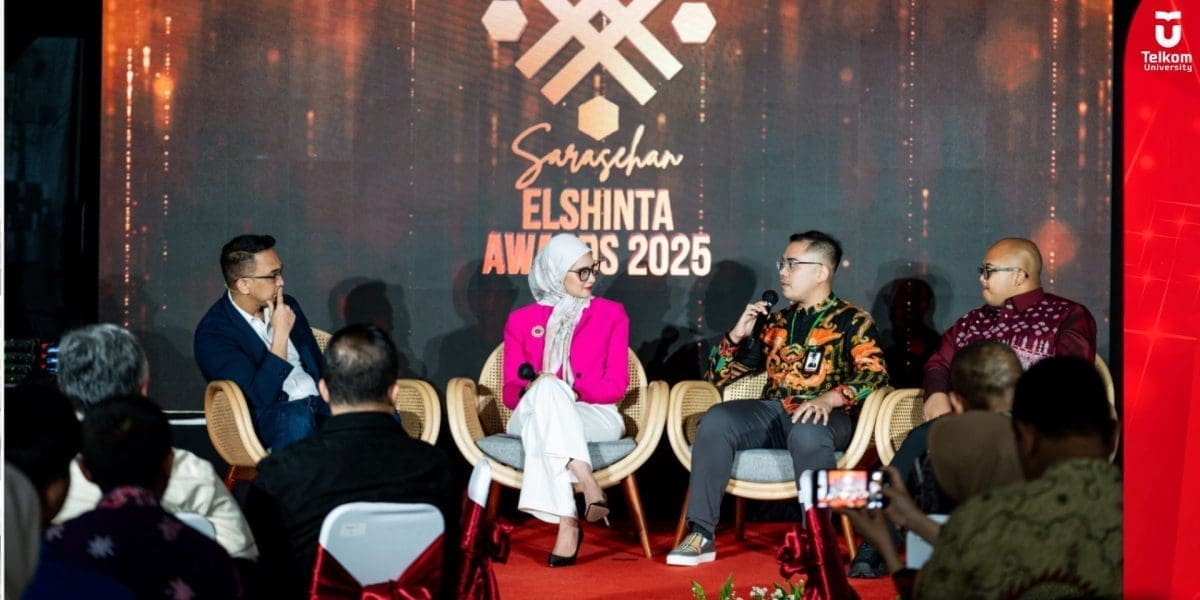 Dosen Telkom University Rezzy Eko Caraka Raih Penghargaan Elshinta Award 2025