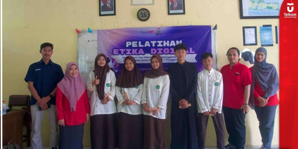 Digital PR Telkom University Sosialisasikan Etika Digital dan Personal Branding kepada Siswa MAN 1 Pangandaranjpg