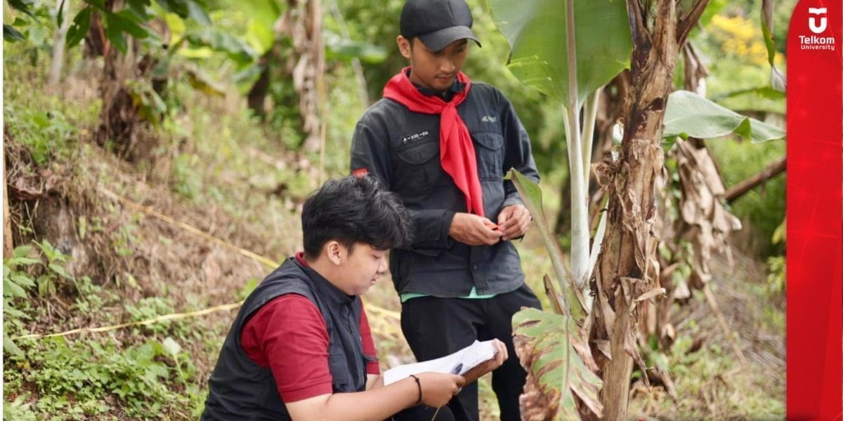 Telkom Indonesia dan Telkom University Lakukan Pengukuran Vegetasi Keanekaragaman Hayati