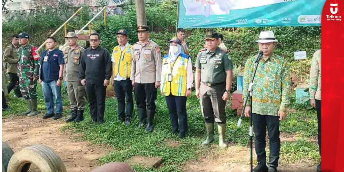 Hari Lingkungan 2025 Telkom University Dukung Aksi Bersih Citarum dan Tanam Pohon
