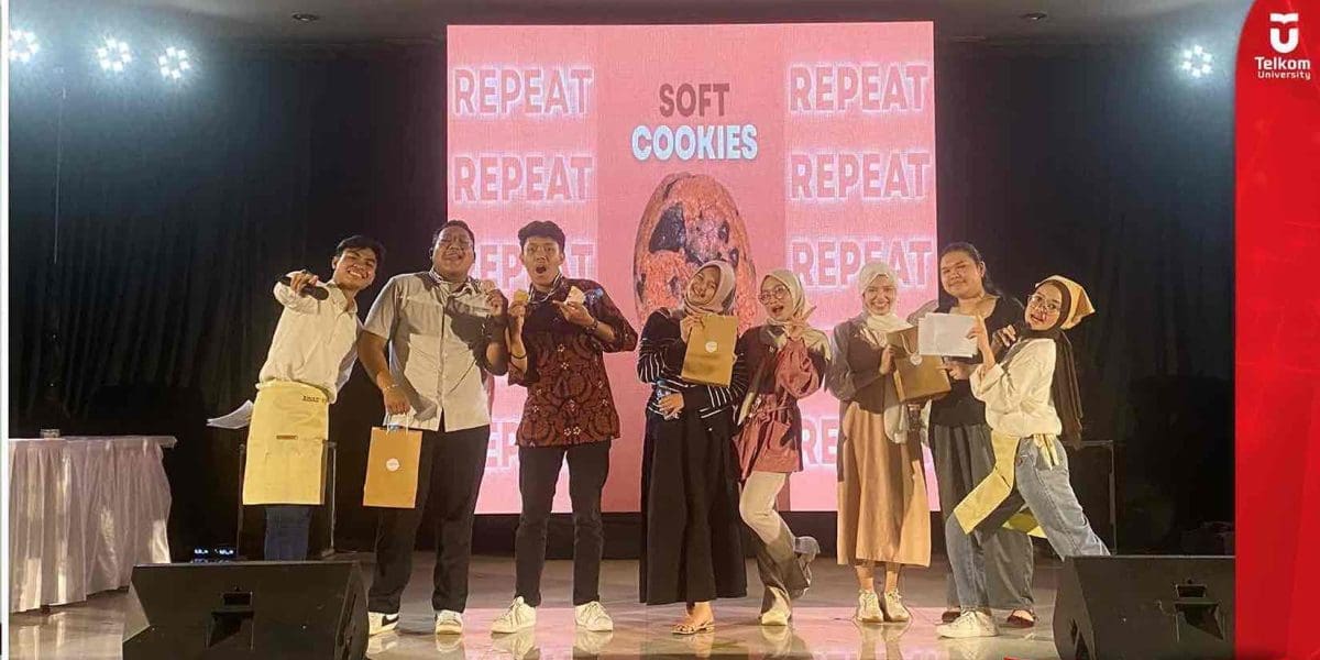 Wujud Kreativitas Mahasiswa dalam Mengemas Kuliner Lokal dalam Reka Rasa Urban Village 2025 Mengemas Rasa dengan Gaya