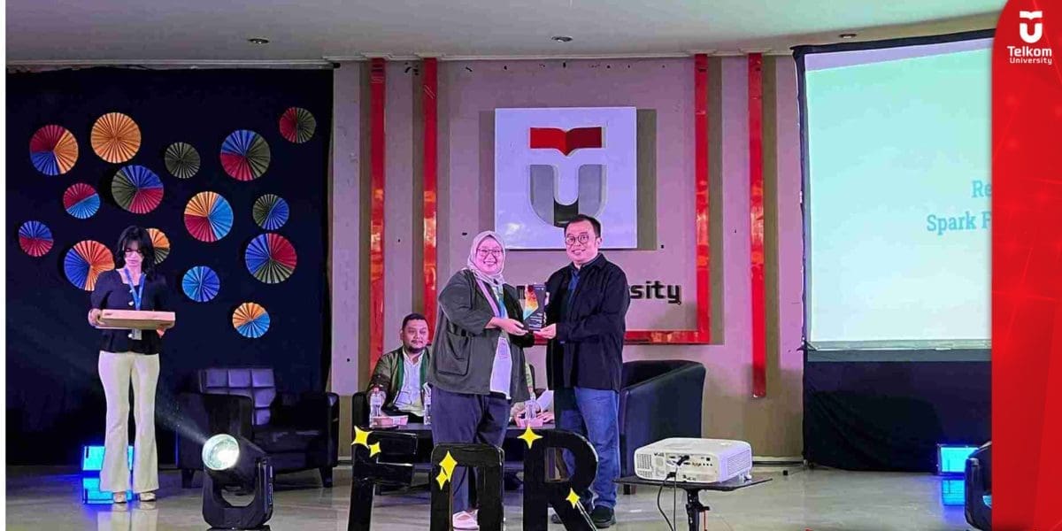 S1 Digital Public Relations Tel-U Gelar Talk Show dan Kompetisi yang bertajuk ReAct 1.0 Spark for Change