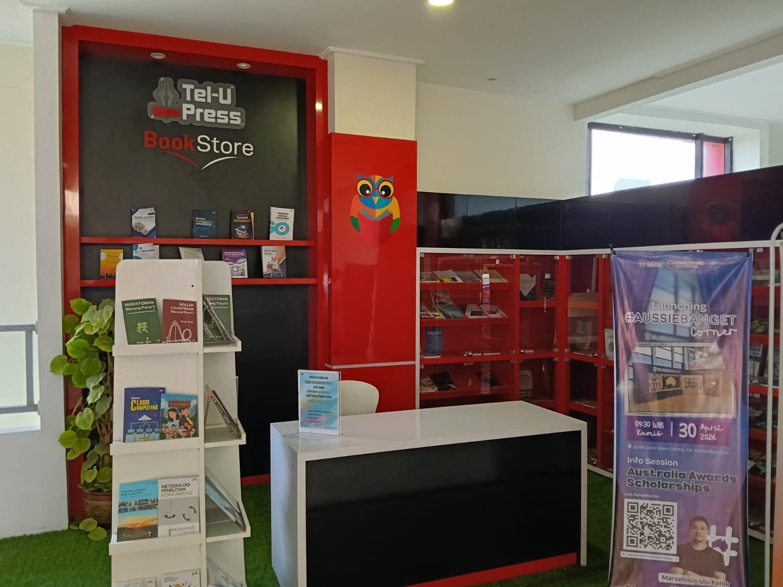 Bookstore2