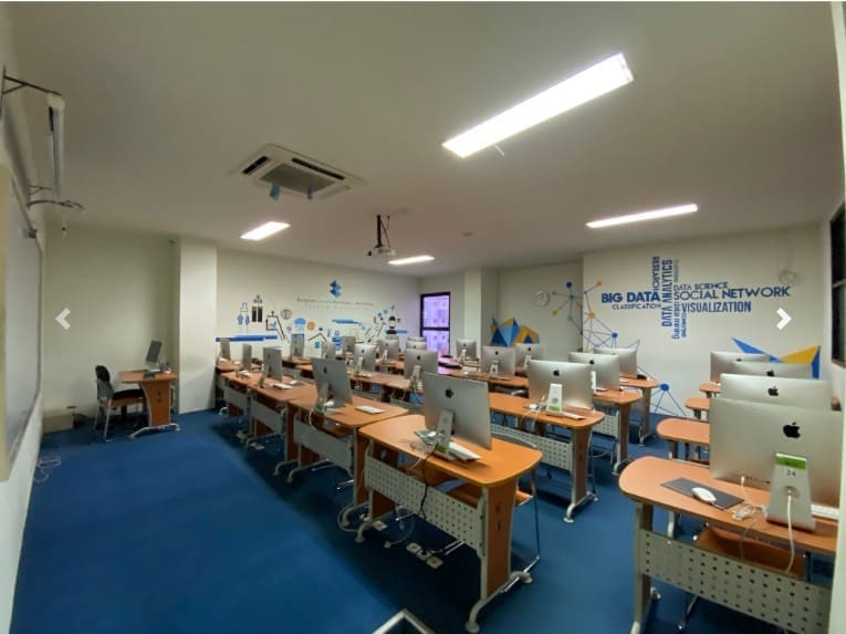 Computer equipped teaching spaces 2