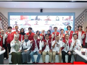 Beri Dukungan Penuh, Rektor Telkom University Lepas 9…