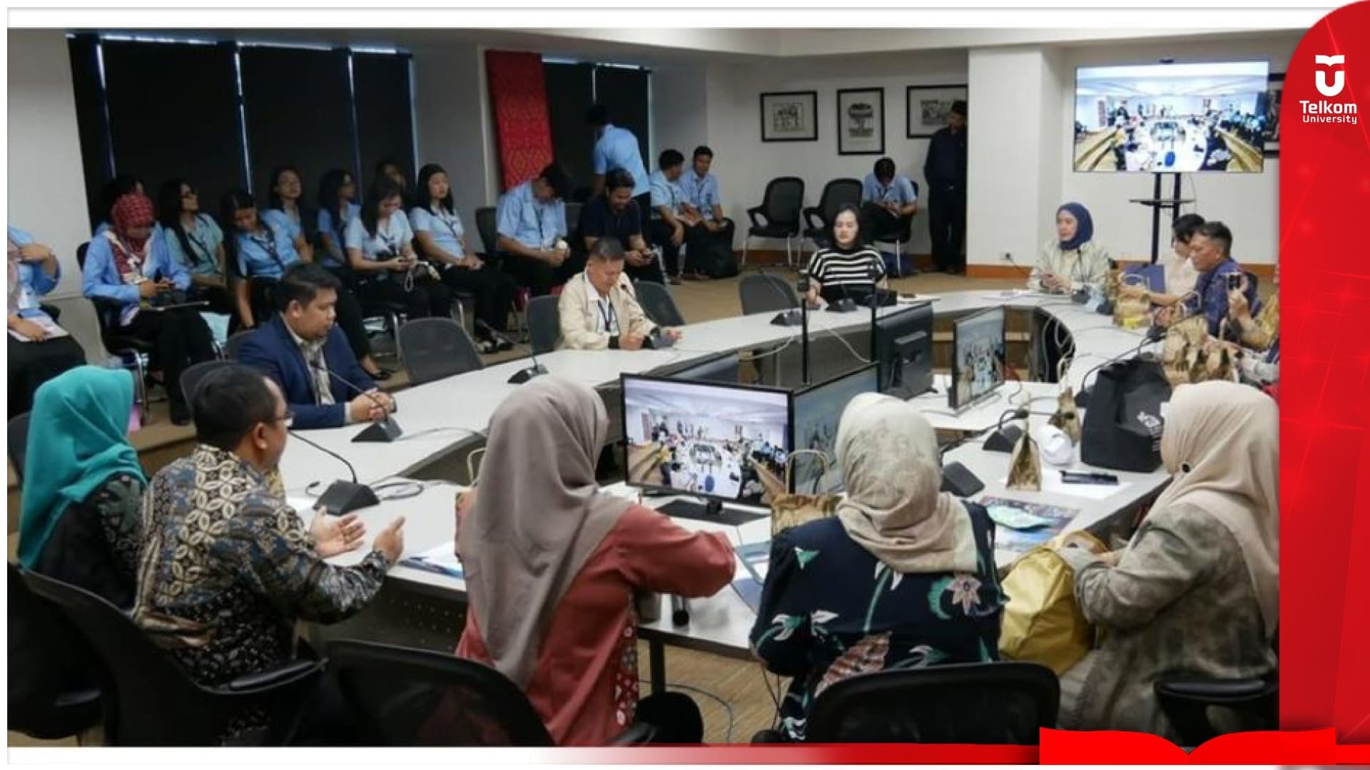 Perkuat Kolaborasi Global, Tel-U Jalin Kerja Sama dengan&hellip;