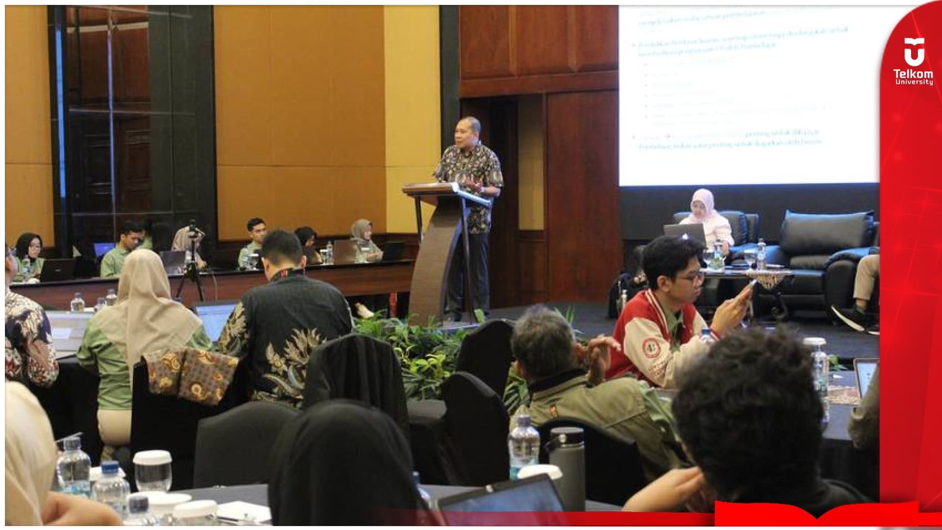 Workshop Akademik FRI Bahas Peran OBE untuk Peningkatan…